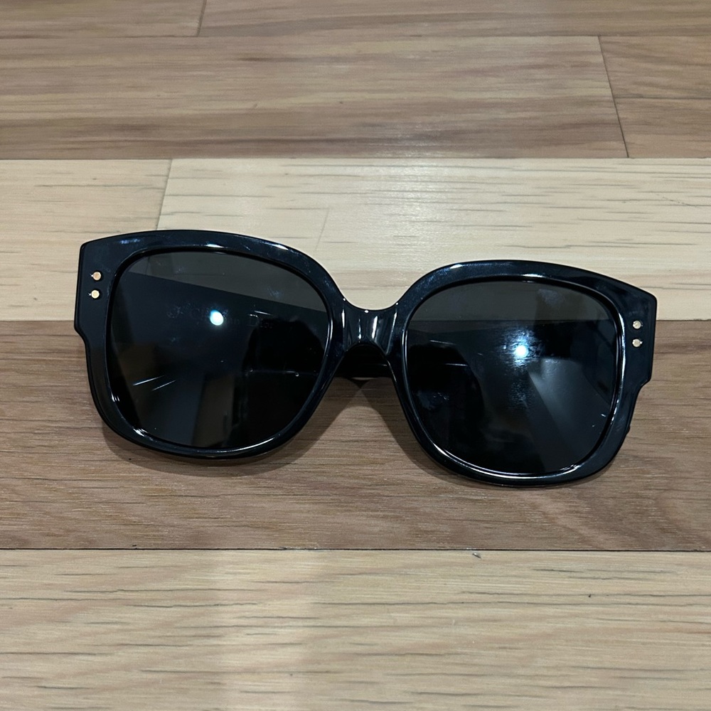 Black Dior Sunglasses (like new with case)